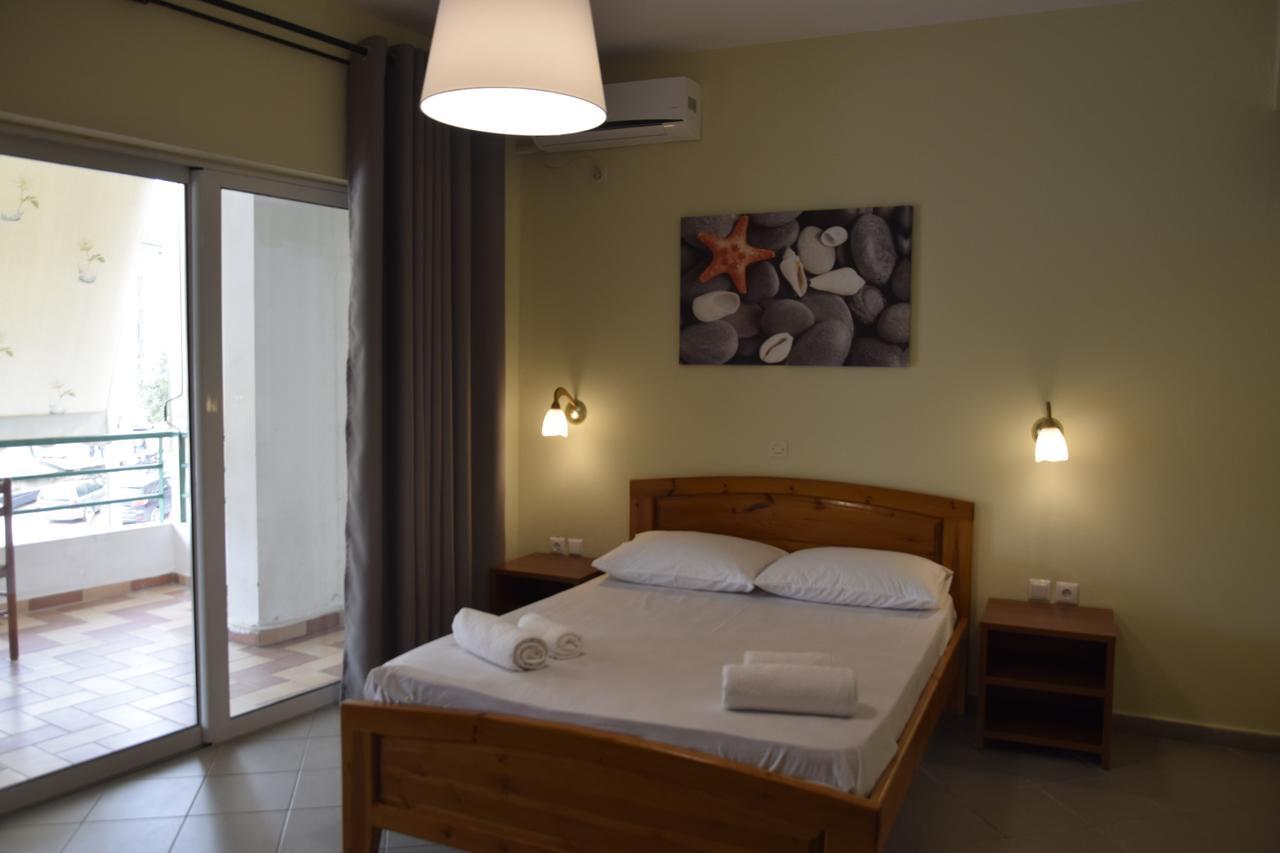Zotos Apartment Himara Kültér fotó