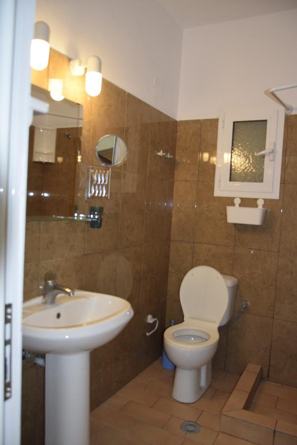 Zotos Apartment Himara Kültér fotó