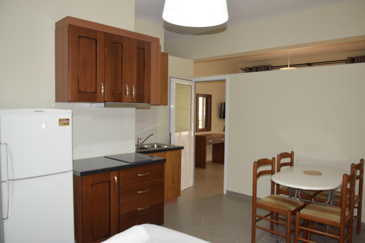 Zotos Apartment Himara Kültér fotó