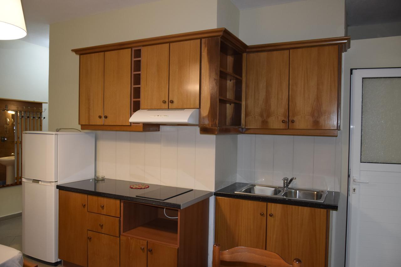 Zotos Apartment Himara Kültér fotó